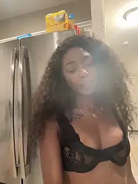 Stripchat Watch Live Sex Cams of mismialove