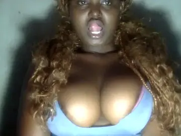 Stripchat Live Porn of Yaspretty6