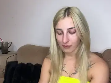Stripchat Free Porn Cam of Velourlab
