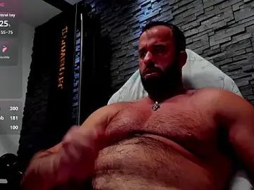 Stripchat Sex Chat of David_Big_Daddy