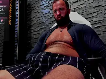 Stripchat Live Sex Cam of David_Big_Daddy