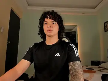 Stripchat Live Sex of soy_ian_