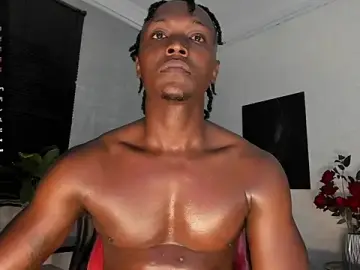 Stripchat Sex Cam of DannSmmith