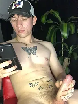 Stripchat Sex Cam of Salvatore_angelo