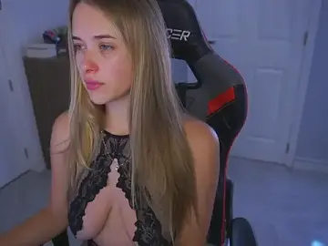 Stripchat Watch Live Sex Cams of DanikaDillan