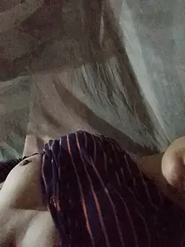 Stripchat Sex Cam of Ila-min