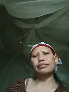 Stripchat Live Sex Cam of Ila-min
