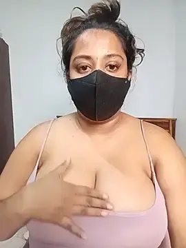 Stripchat Sex Cam of Suger_Lips_99