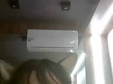 Stripchat Best Webcam of SkinnyKitten