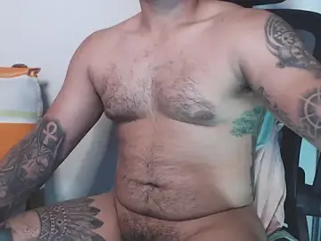 Stripchat Sex Cam of maxflurry_