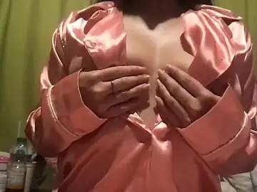 Stripchat Free Live Porn of miia_rose_
