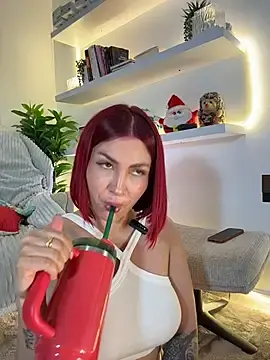 Stripchat Free Porn Cam of zafiro_mo0n