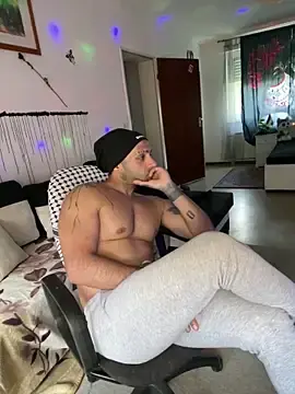 Stripchat Live Sex Cam of Mohdollmen