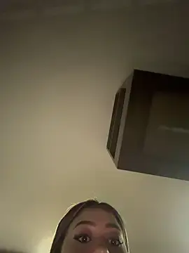 Stripchat Sex Cam of abbymnd1