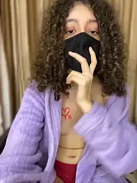 Stripchat Adult Video Chat of Ravennaxzx