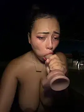 Stripchat Live Porn of seraphine23