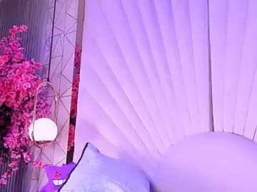 Stripchat Sex Cam of VesperVelvet