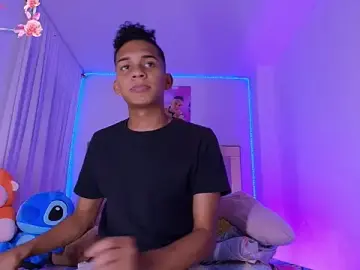 Stripchat Live Sex of dilan_alfonzo