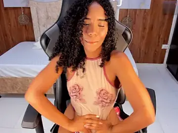 Stripchat Free Live Porn of lia_16