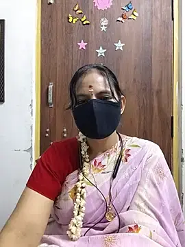 Stripchat Private Sex Chat of Tamil_white_beauty