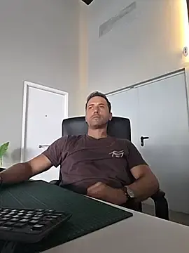 Stripchat Sex Cam of Lucas___81