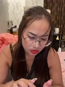 Stripchat Watch Live Sex Cams of Ponthip
