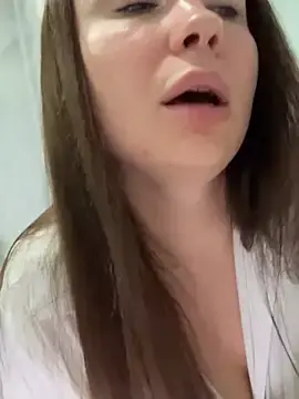 Stripchat Best Webcam of dreams4u