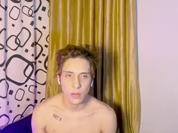 Stripchat Live Porn of DannyParker_