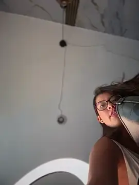 Stripchat Sex Chat of sara_calderon