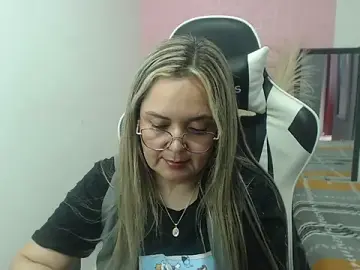 Stripchat Adult Webcams of samy_vsn