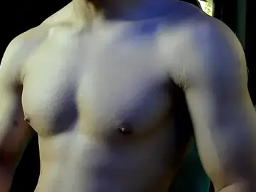 Stripchat Free Live Porn of TonyPetrovjs