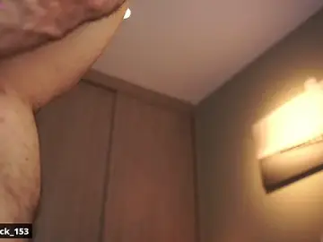 Stripchat Free Porn Cam of Rick__Smith153