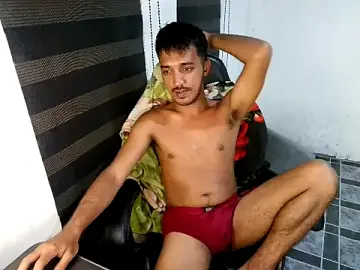 Stripchat Sex Cam of Spicy_RowyCam