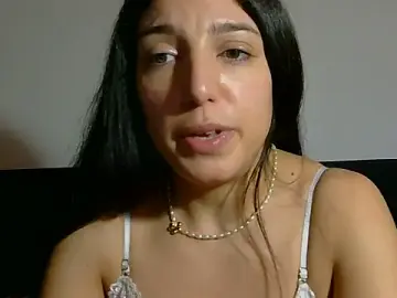 Stripchat Free Live Porn of petitebelu