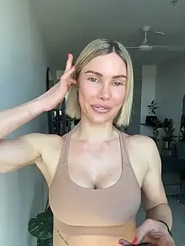 Stripchat Watch Live Sex Cams of raeparks