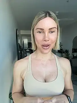 Stripchat Watch Live Sex Cams of raeparks