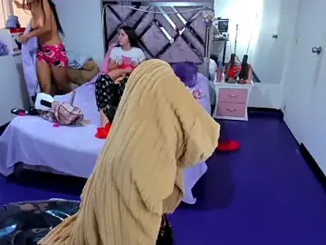 Stripchat Adult Webcam of naomi_johnson