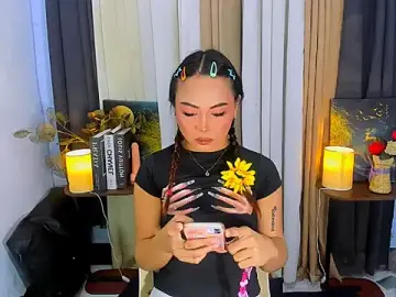 Stripchat Free Porn Cam of Sweet_Bhella