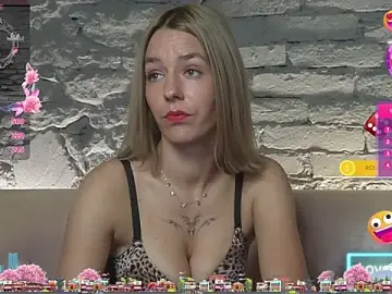 Stripchat Free Live Porn of shygurl18