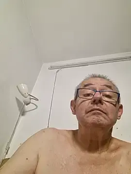 Stripchat Watch Live Sex Cams of Marlon92700