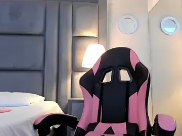 Stripchat Best Webcam of ScarletJons
