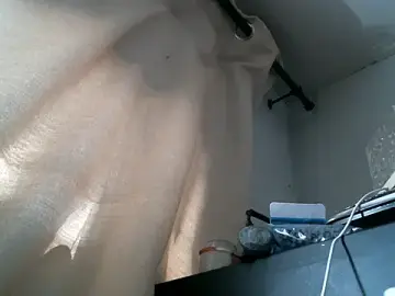 Stripchat Free Porn Cam of SexyB214