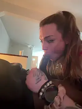 Stripchat Best live sex cam show of UrHellBri-L