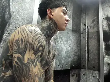 Stripchat Best Webcam of Gury_tattoo