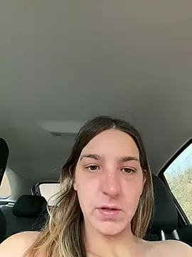 Stripchat Live Sex Cam of DoriDelux66