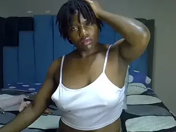 Stripchat Live Porn of melanin_moon