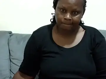 Stripchat Live Sex Cam of Pretty_lilly02