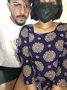 Stripchat Free Porn Cam of MIDNIGHT_STAR110