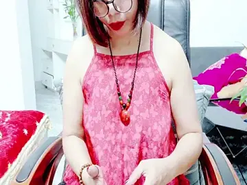 Stripchat Adult Video Chat of Miu-Le