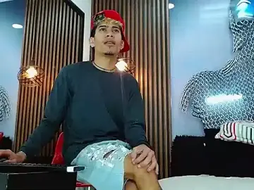 Stripchat Live Sex Cam of Skinny_cute_Alyer